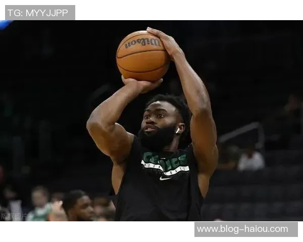 奥康纳称赞杰伦布朗本赛季表现出色有望入选最佳一阵与MVP前五 奥康纳称赞杰伦布朗本赛季表现出色有望入选最佳一阵与MVP前五